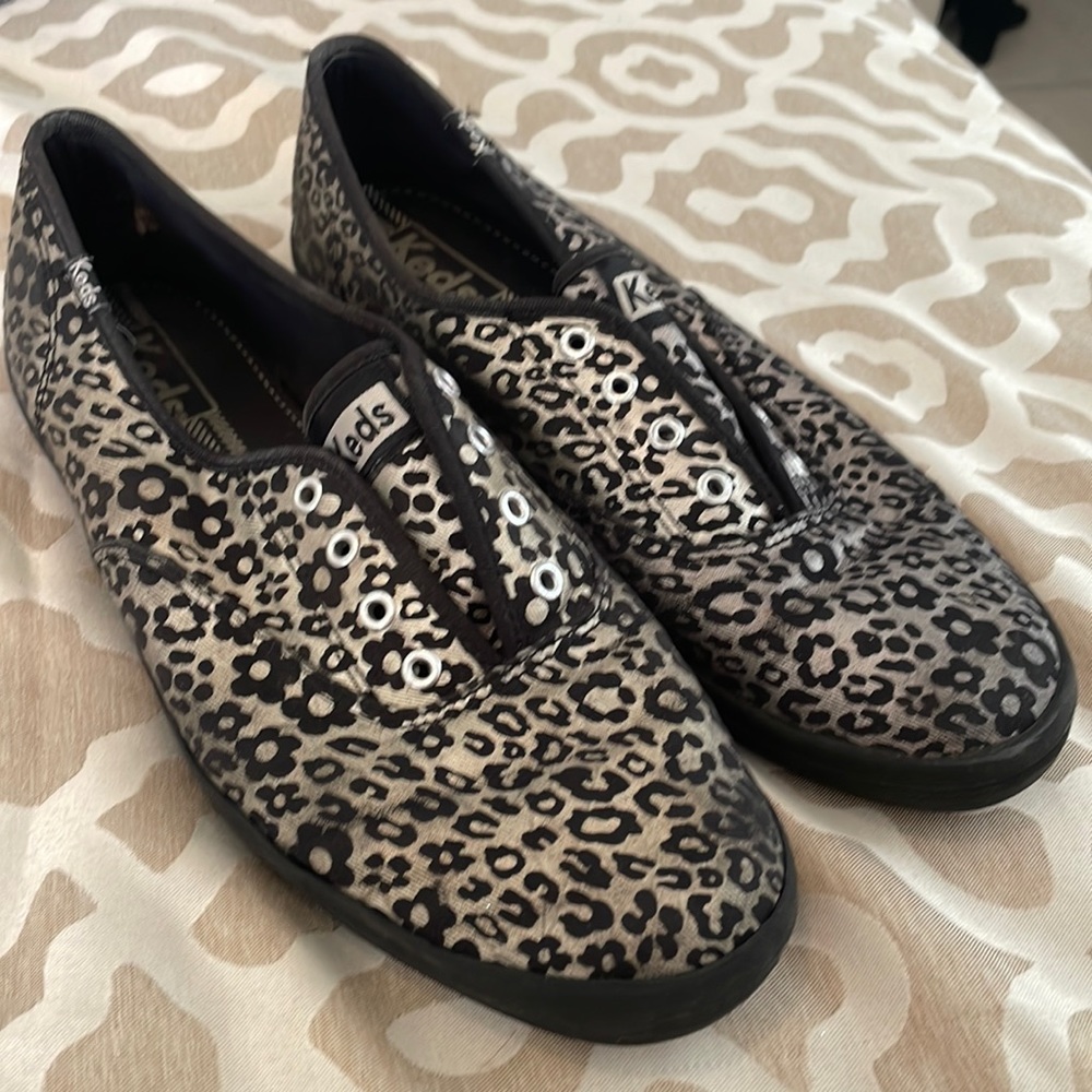 Ked leopard ( silver and black) sneakers